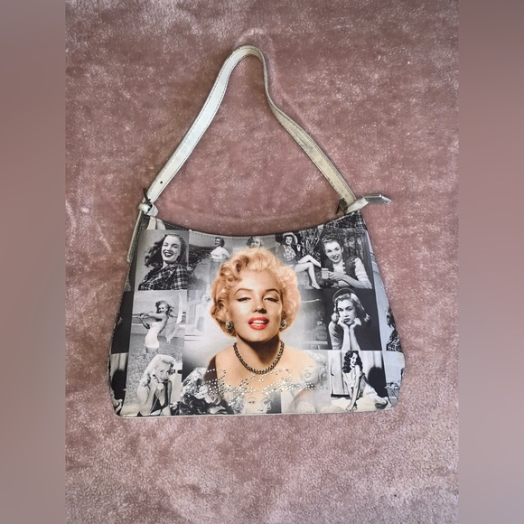 Marilyn Monroe Handbag - Lightly Used 🌟 - Picture 1 of 6